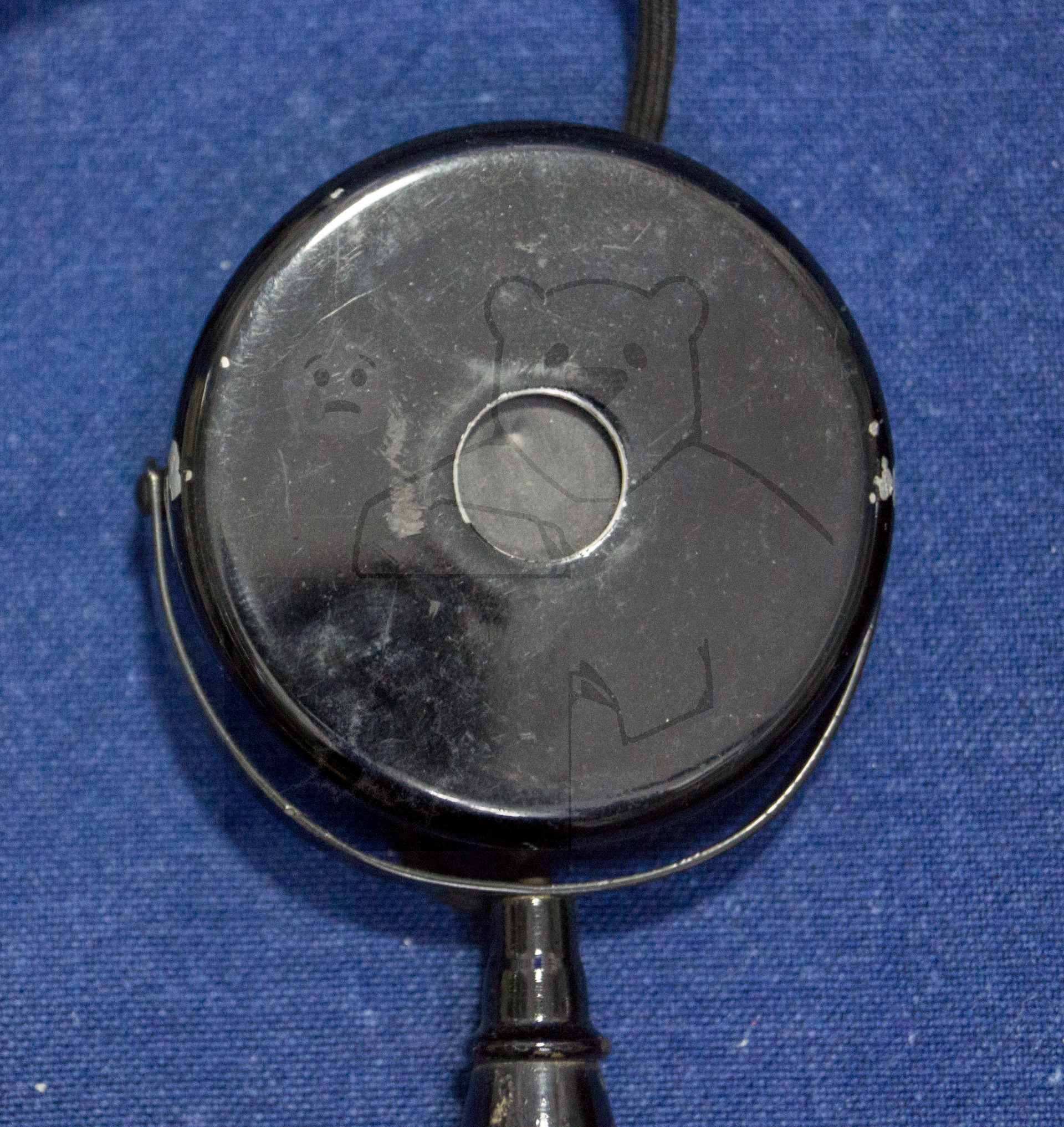 Hörgerät "Ich Höre Alles", ca. 1928/1930, Vorderseite Piezo-Lautsprecher